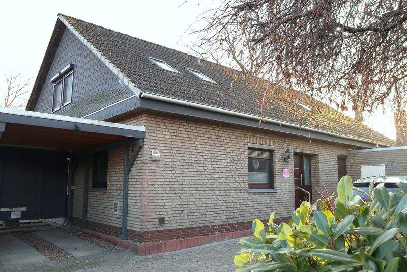 Mehrfamilienhaus, Wohnhaus Ganderkesee Schierbrok - 7 Zimmer, 210 m&sup2;, 435.000&euro; | Angebot:24834674