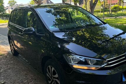 VW Touran 169.321 km 16.700 &euro; Bremen 28355
