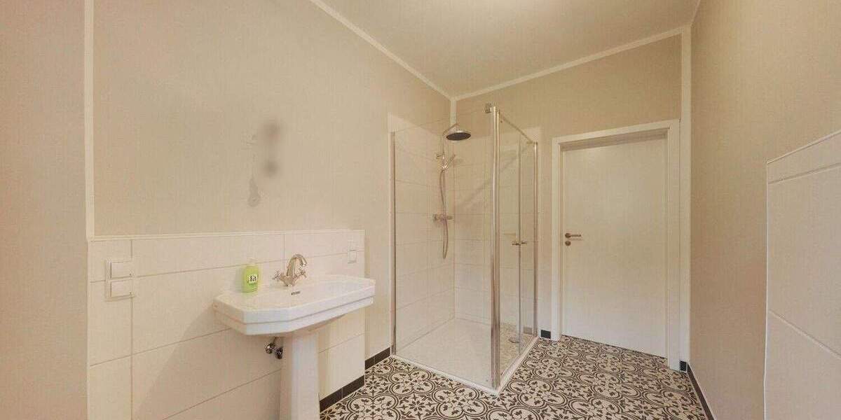 Etagenwohnung Delmenhorst Mitte - 3 Zimmer, 100 m&sup2;, 295.000&euro; | Angebot:25733827