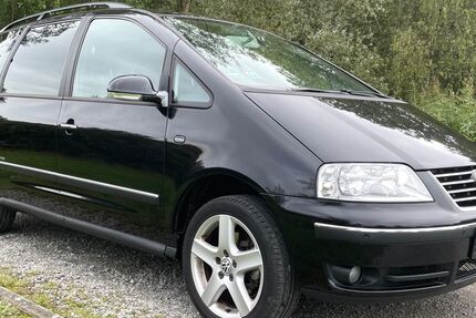 VW Sharan 228.000 km 4.290 € Bremen 28197