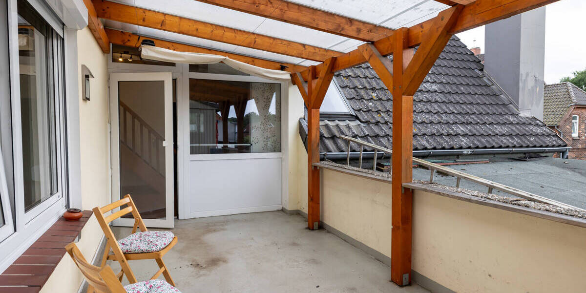 Etagenwohnung Ganderkesee Neuenlande - 6 Zimmer, 145 m&sup2;, 149.000&euro; | Angebot:23960266