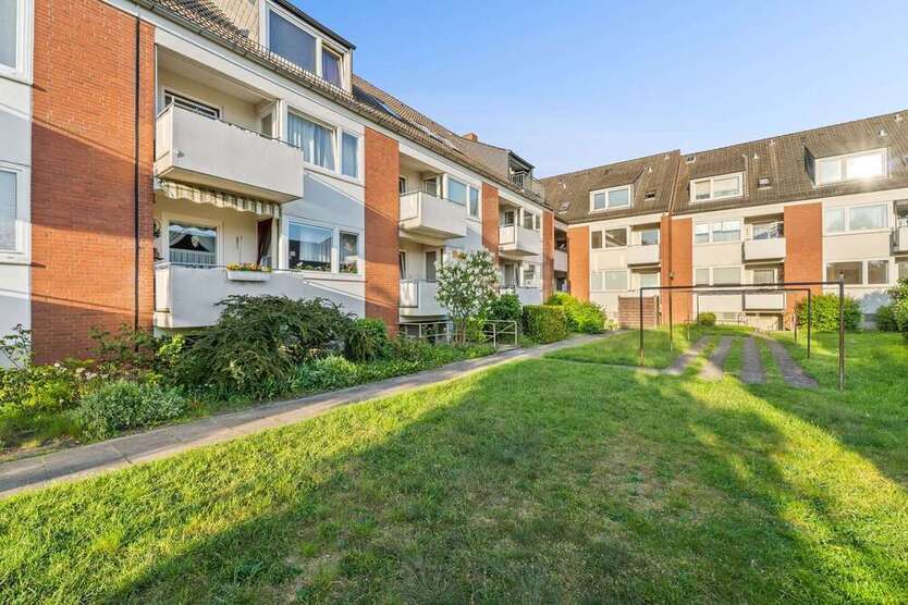 Wohnung zum Kaufen in Bremen 275.800 € 68.66 m²