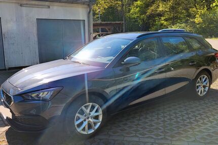 Seat Leon 61.800 km 15.200 &euro; Langwedel 27299