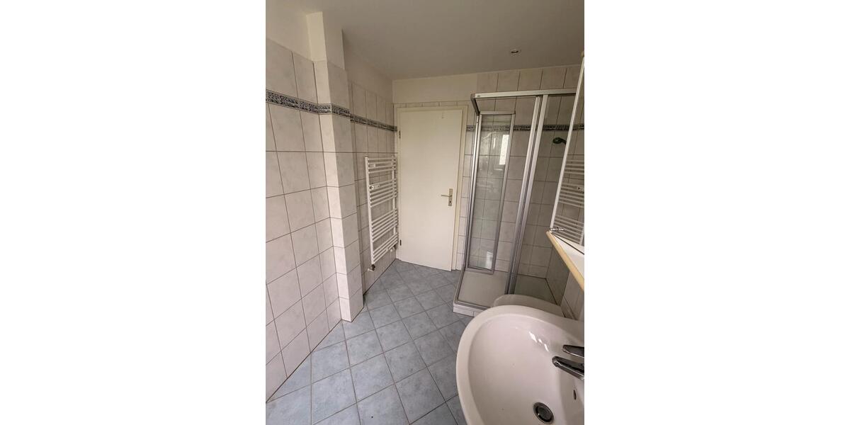 Erdgeschoßwohnung Bremen Neustadt - 2.5 Zimmer, 65 m&sup2;, 185.000&euro; | Angebot:26738148
