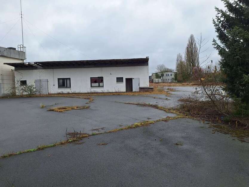 Grundstück in Bremen 750.000 € 7700 m²