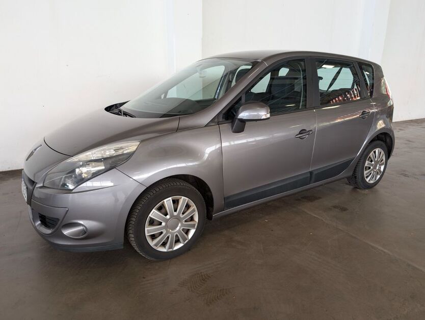 Renault Scenic 117.000 km 4.990 € Delmenhorst 27751