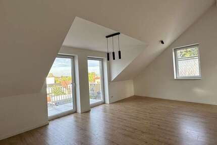 Wohnung Delmenhorst - 3 Zimmer, 74 m&sup2;, 990&euro; | Angebot:27158443