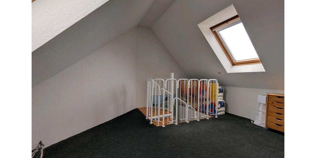Dachgeschoßwohnung Stuhr - 2 Zimmer, 56 m&sup2;, 190.000&euro; | Angebot:27426936