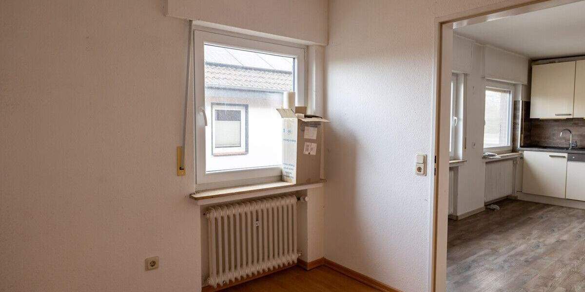 Mehrfamilienhaus, Wohnhaus Delmenhorst Stickgras/Annenriede - 6 Zimmer, 200 m&sup2;, 418.000&euro; | Angebot:25700085