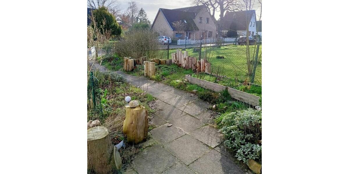 Dachgeschoßwohnung Achim - 4 Zimmer, 850 m&sup2;, 850&euro; | Angebot:25614381