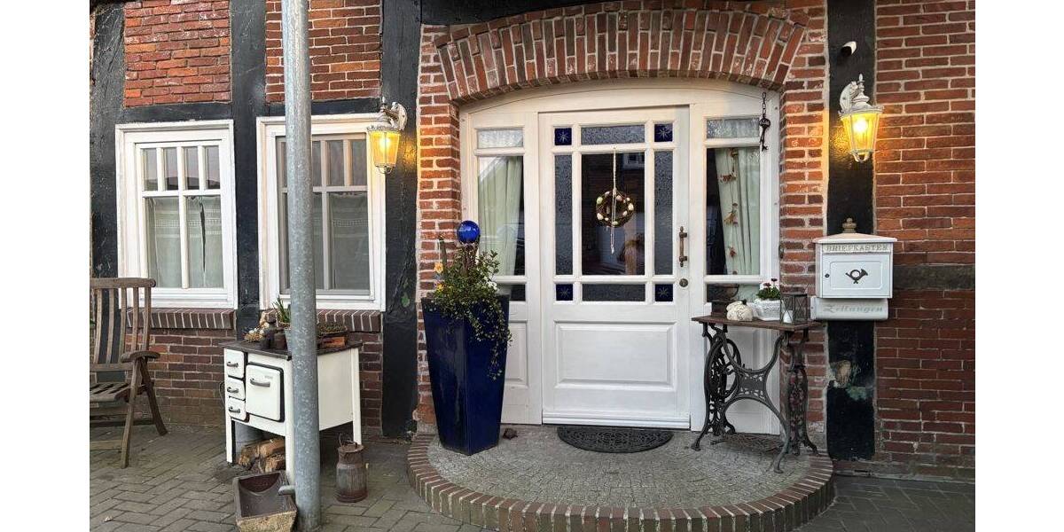 Mehrfamilienhaus, Wohnhaus Berne Weserdeich - 9 Zimmer, 211 m&sup2;, 379.000&euro; | Angebot:26816776
