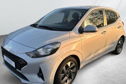 Hyundai i10 17.177 km 15.490 &euro; Bremen 28359