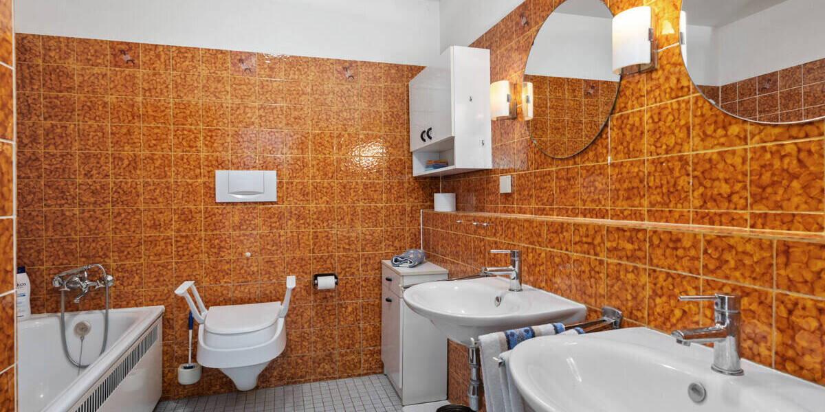 Mehrfamilienhaus, Wohnhaus Achim Bierden - 5 Zimmer, 178 m&sup2;, 270.000&euro; | Angebot:26515156