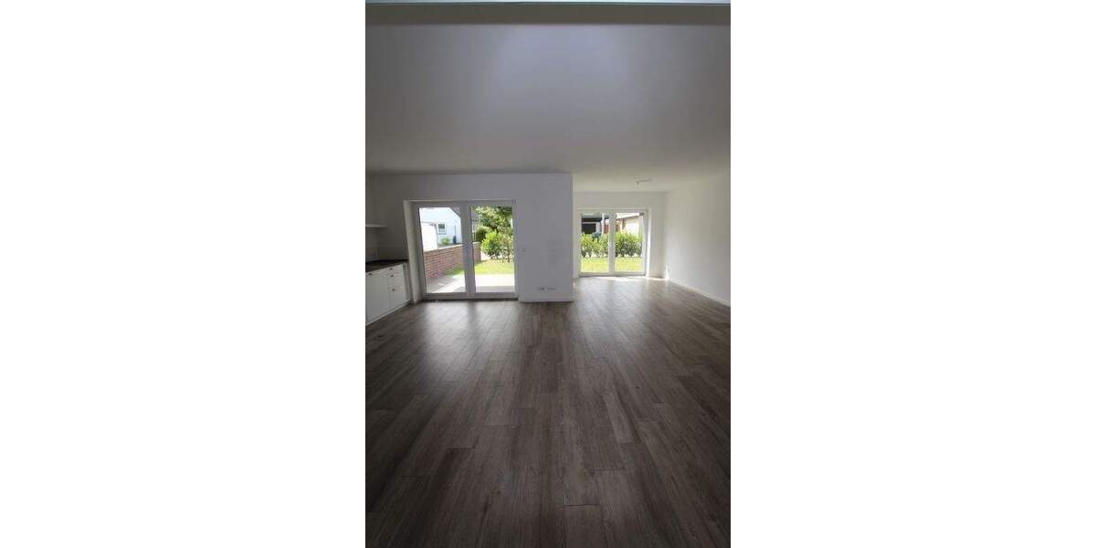 Terrassenwohnung Achim - 3 Zimmer, 85 m&sup2;, 1.150&euro; | Angebot:24462191