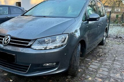 VW Sharan 173.500 km 10.990 € Bremen 28213