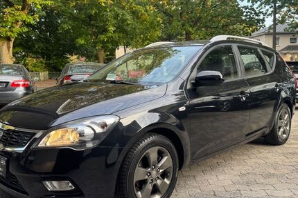 Kia ceed / Ceed 135.000 km 4.999 &euro; Delmenhorst 27753
