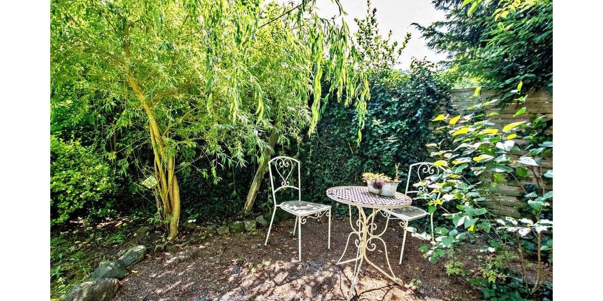 Einfamilienhaus Delmenhorst Mitte - 6 Zimmer, 230 m&sup2;, 739.000&euro; | Angebot:25798701