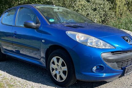 Peugeot 206 158.000 km 1.990 € Bremen 28197