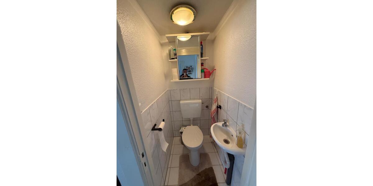 Reihenhaus Bremen Häfen - 10 Zimmer, 168 m&sup2;, 385.000&euro; | Angebot:27160946