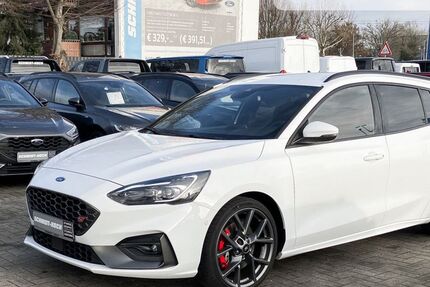 Ford Focus 41.190 km 23.950 &euro; Bremen 28201