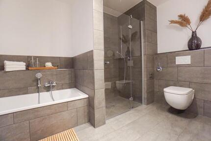 Wohnung Bremen Häfen - 2 Zimmer, 101 m&sup2;, 1.189&euro; | Angebot:23705581