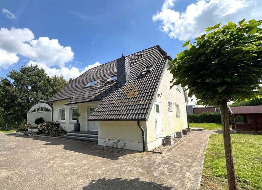 Haus zum Kaufen in Stuhr 419.000 € 160 m²