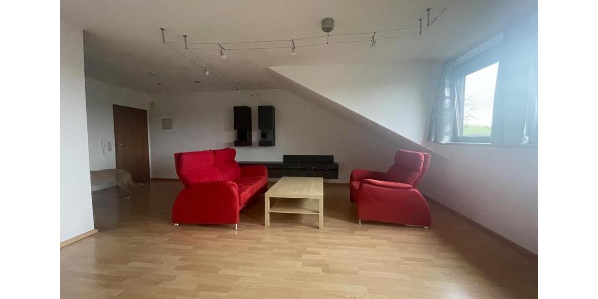 Dachgeschoßwohnung Bremen Häfen - 3 Zimmer, 72 m&sup2;, 198.000&euro; | Angebot:24553697