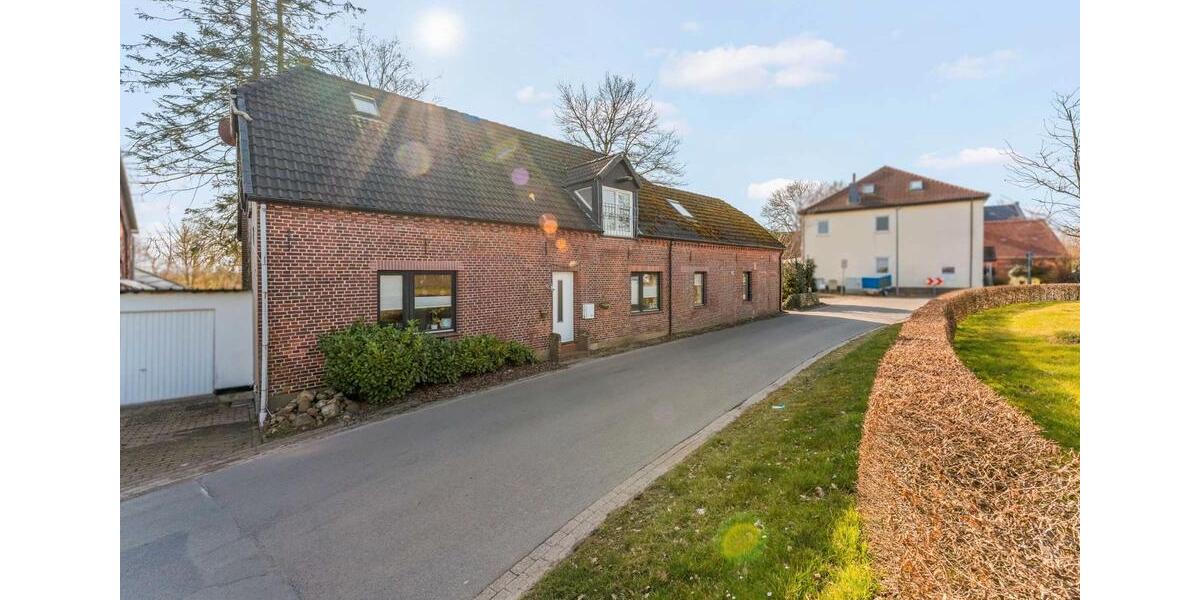 Erdgeschoßwohnung Berne - 3 Zimmer, 128 m&sup2;, 1.248&euro; | Angebot:26024701