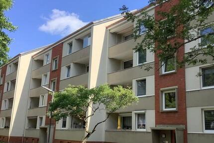 Gut geschnittene 2,5-Zimmer-Wohnung mit Balkon zimmer