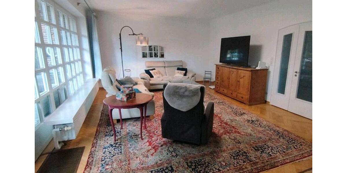 Einfamilienhaus Bremen Oberneuland - 10 Zimmer, 260 m&sup2;, 899.900&euro; | Angebot:26903832