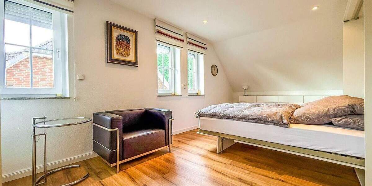 Einfamilienhaus Syke Gessel - 8 Zimmer, 282 m&sup2;, 599.000&euro; | Angebot:25776088