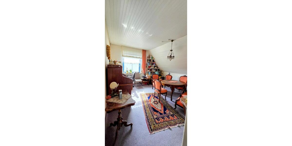 Mehrfamilienhaus, Wohnhaus Delmenhorst Düsternort - 11 Zimmer, 300 m&sup2;, 350.000&euro; | Angebot:26059817