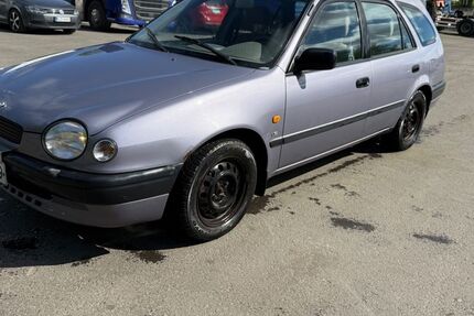 Toyota Corolla 381.000 km 1.800 &euro; Sottrum 27367
