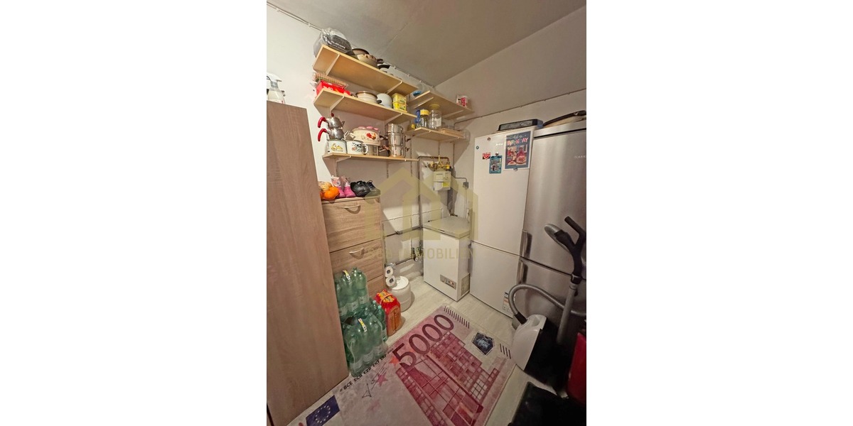 Achim: 5-Zimmer-Reihenhaus mit Garten, EBK & ausgebautem Dachgeschoss + Garage - Reihenmittelhaus Achim | Angebot:26748366
