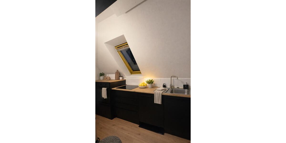 Dachgeschoßwohnung Bremen Östliche Vorstadt - 2 Zimmer, 54 m&sup2;, 1.200&euro; | Angebot:25083936