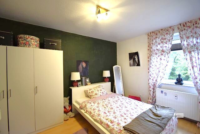 Gemütliche ETW + EBK + Balkon direkt am Sodenmattsee sehr gepflegter Zustand für 1 Pärchen mit 1 Kind - Etagenwohnung Bremen / Huchting Huchting | Angebot:24212722