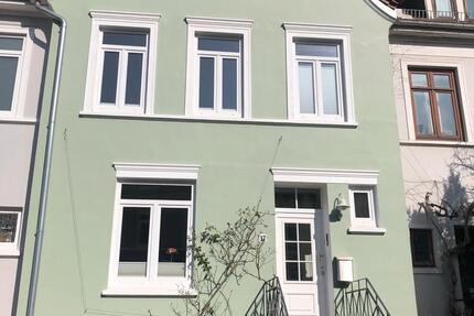 „WG“ Zimmer mit eigenem Tageslichtbad zimmer
