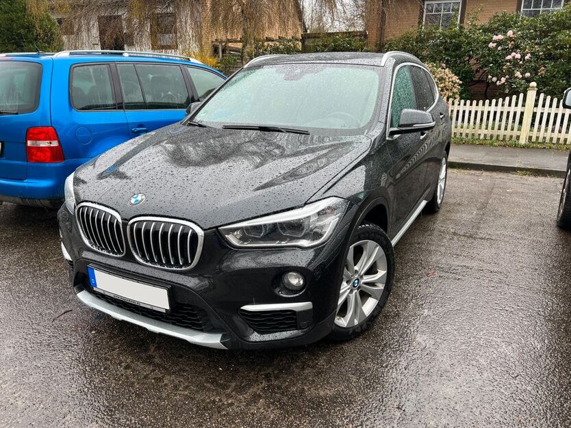 BMW X1 139.852 km 21.800 € Bremen 28259