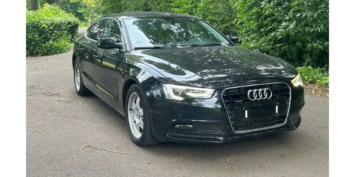 Audi A5 276.142 km 5.799 &euro; Bremen 28259
