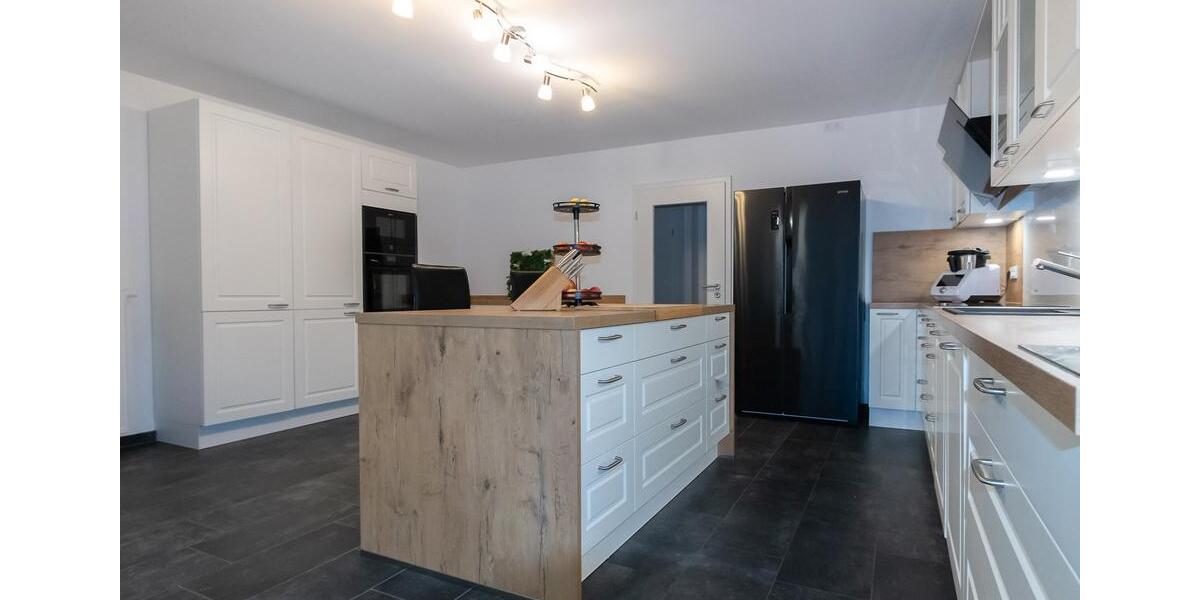 Erdgeschoßwohnung Weyhe - 3.5 Zimmer, 149 m&sup2;, 1.296&euro; | Angebot:23909653