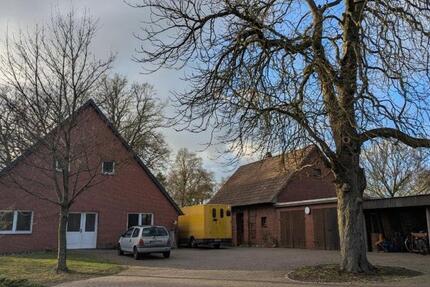 Haus Lilienthal - 8 Zimmer, 30 m&sup2;, 753&euro; | Angebot:25973904