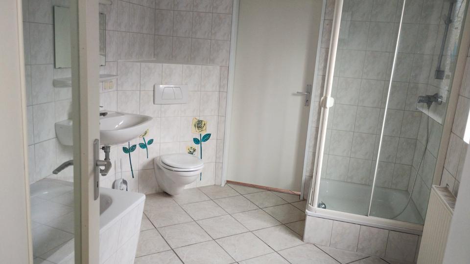Reihenhaus Bremen Gröpelingen - 4 Zimmer, 90 m&sup2;, 170.000&euro; | Angebot:27221074