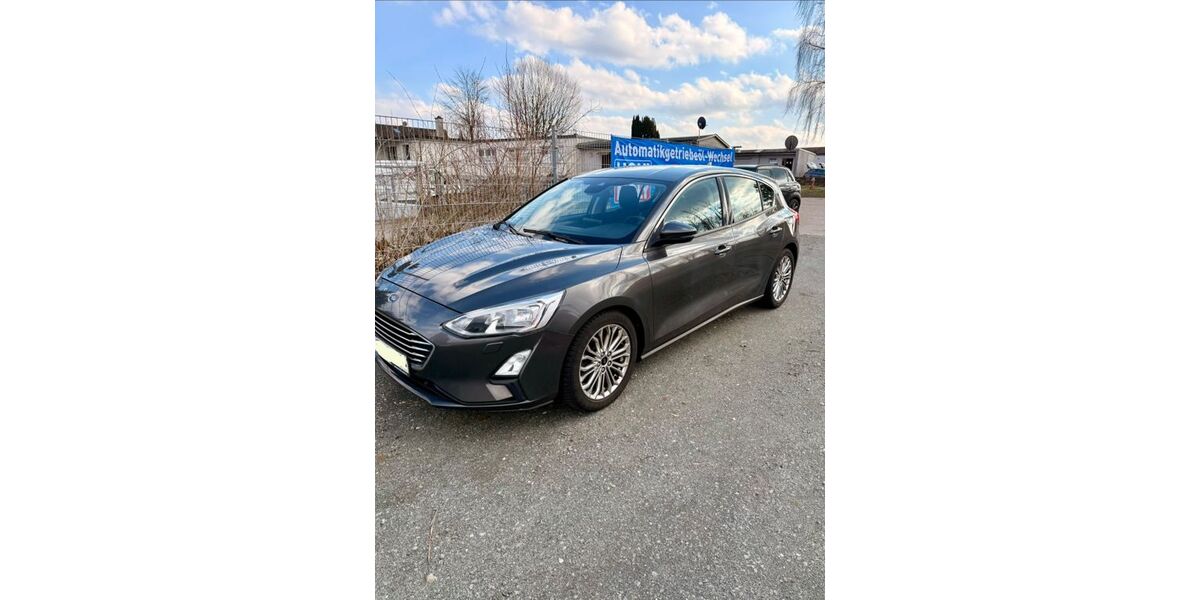 Ford Focus 189.000 km 6.800 &euro; Bremen 28325
