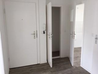 Nur mit WBS - schicke 2,5-Zimmer-Dachgeschosswohnung zimmer