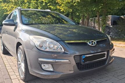 Hyundai i30 113.763 km 2.600 &euro; Elsfleth 26931
