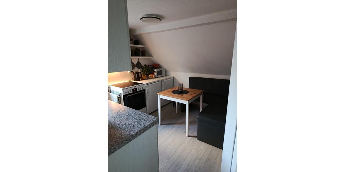 Dachgeschoßwohnung Osterholz-Scharmbeck Scharmbeck - 3 Zimmer, 75 m&sup2;, 480&euro; | Angebot:26018143