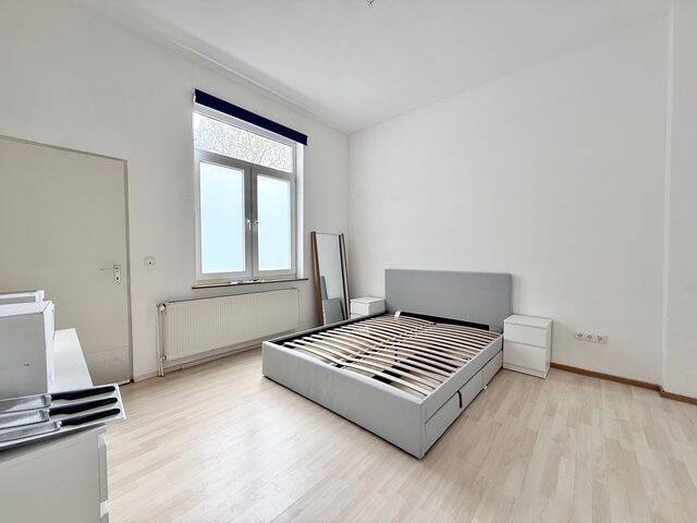 Mehrfamilienhaus, Wohnhaus Bremen Radio Bremen - 6 Zimmer, 152 m&sup2;, 420.000&euro; | Angebot:26554400