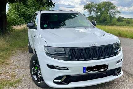 Jeep Grand Cherokee 124.500 km 36.800 € Blender 27337