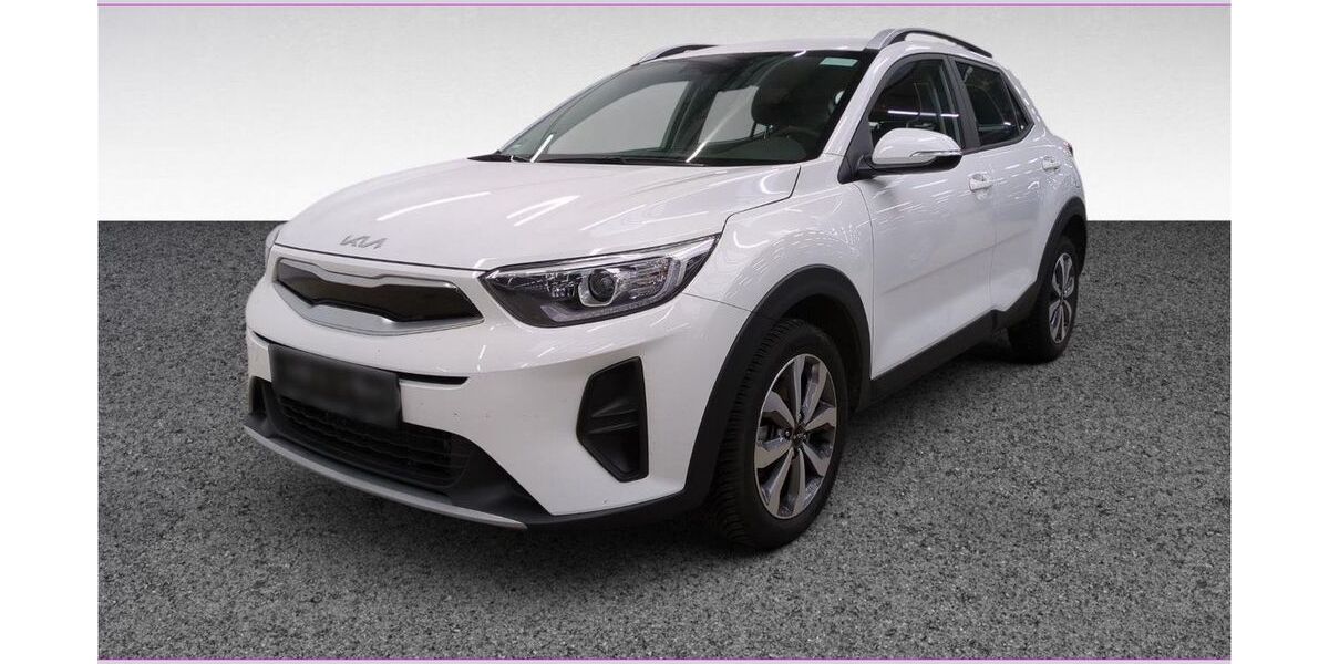 Kia Stonic 16.548 km 18.880 &euro; Bremen 28357