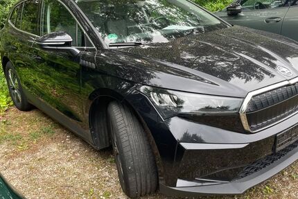 Skoda Enyaq 93.000 km 26.900 &euro; Bremen 28307